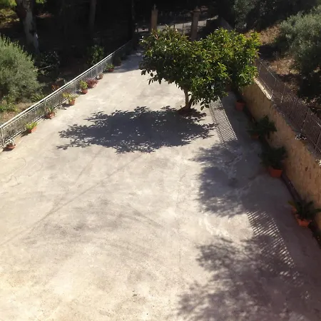 Tiberio Farm stay San Mauro Castelverde