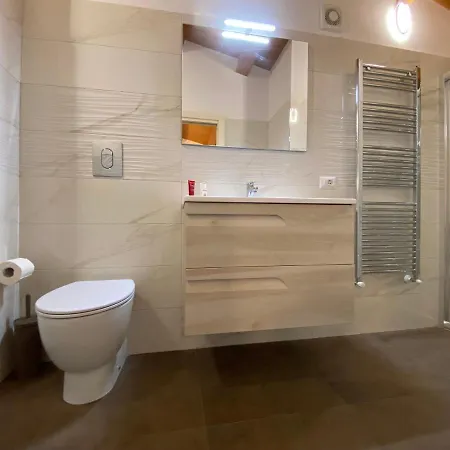 Tiberio Alloggio per agriturismo San Mauro Castelverde