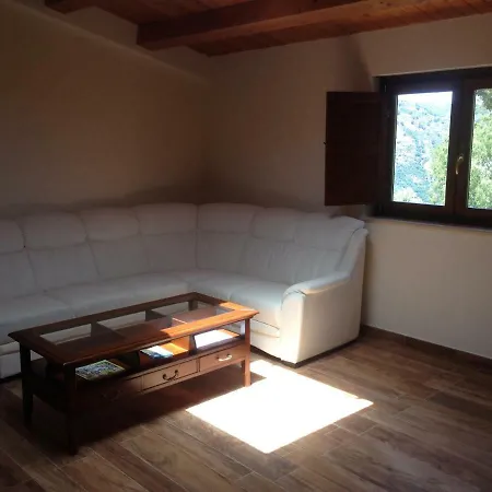 Tiberio Alloggio per agriturismo