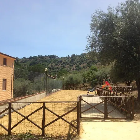 Alloggio per agriturismo Tiberio San Mauro Castelverde